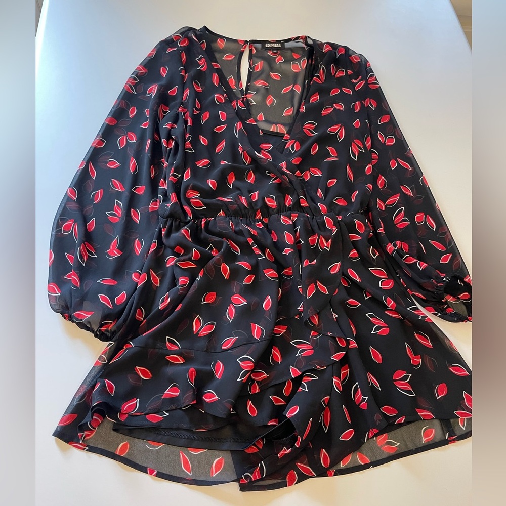 Long sleeve romper size M